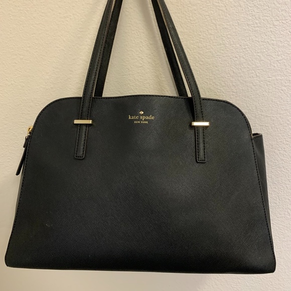 kate spade Handbags - Kate Spade Purse